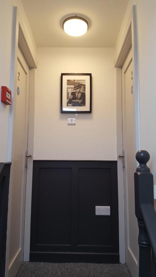 Pasta Factory Guest Rooms Galway Bagian luar foto