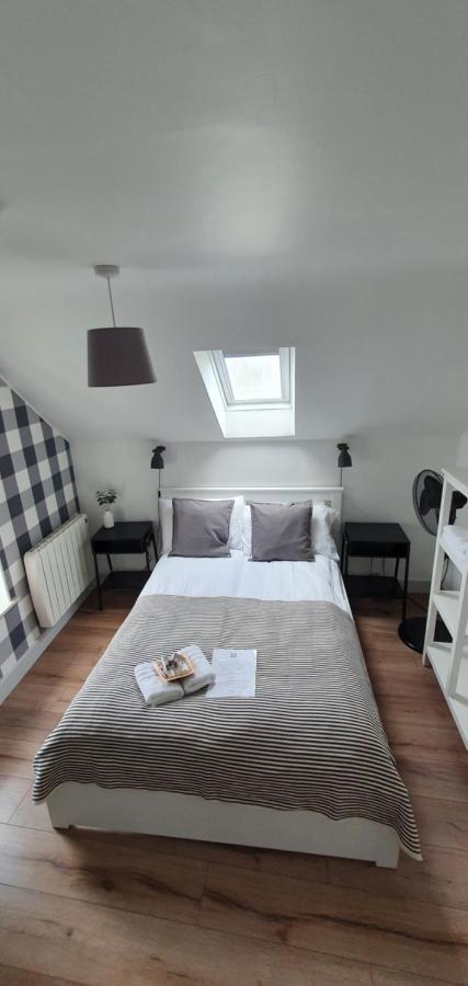 Pasta Factory Guest Rooms Galway Bagian luar foto